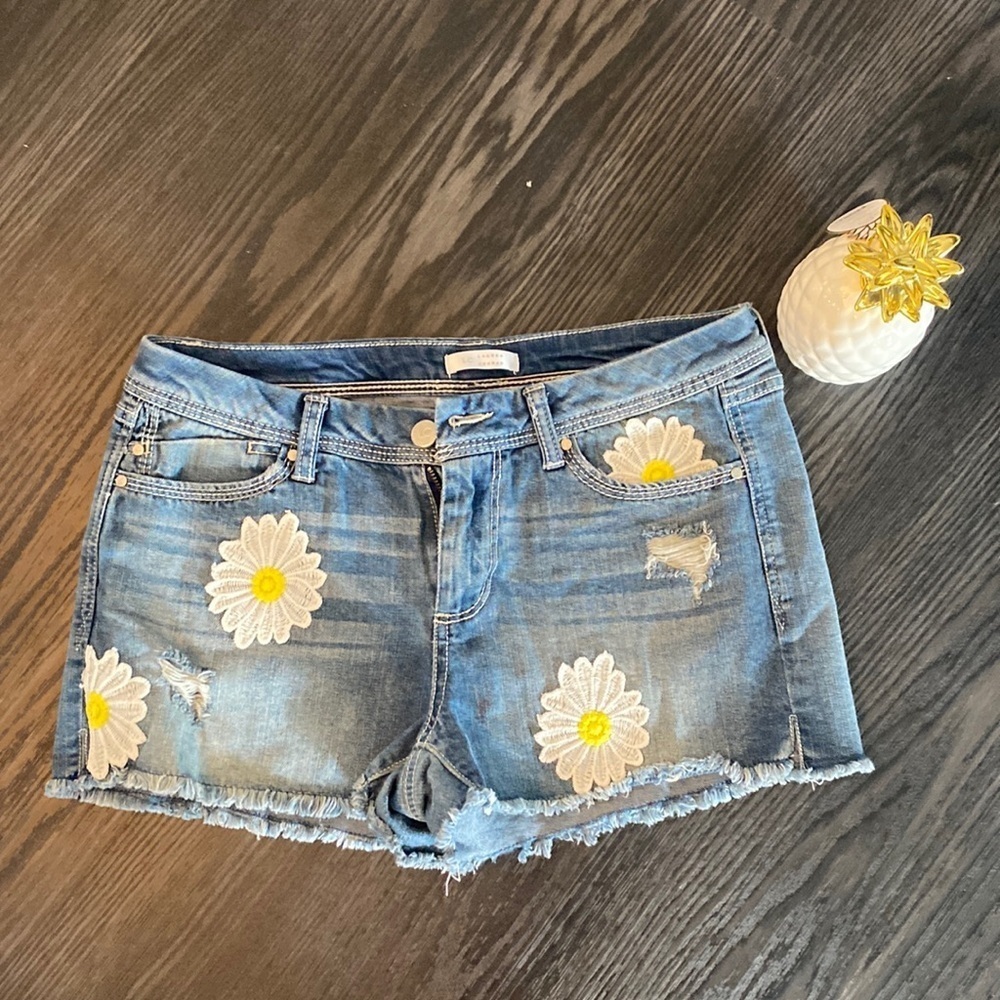 🍍Lauren Conrad shorts/size 8🍍T-2